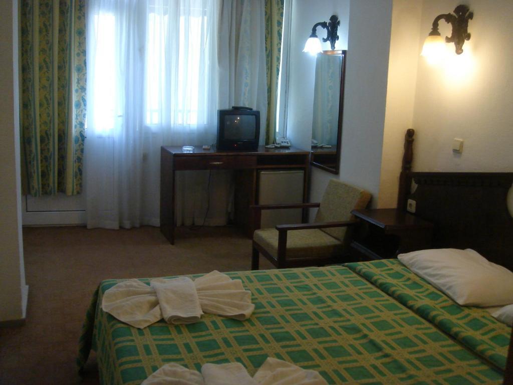 Aygul Hotel Oludeniz Bilik gambar